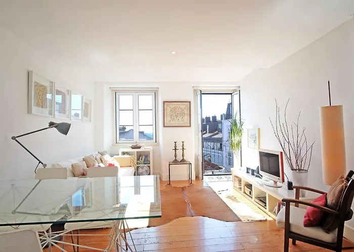 Appartamento Dpj Comfort & Light In Downtown! With A Stunning View! Lisbona