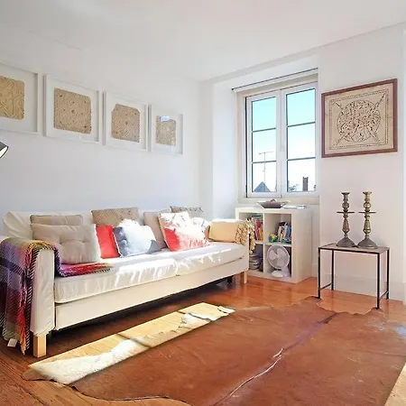 Dpj Romantic Jardim - Lift! - Pr.real/bairro Alto! Appartement Lissabon